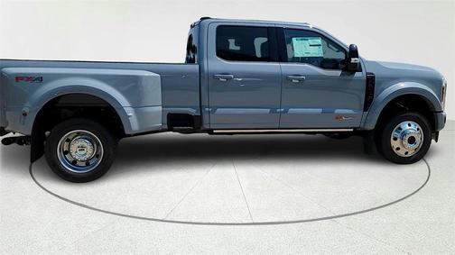 2025 Ford F-450 Platinum