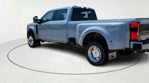 2025 Ford F-450 Platinum
