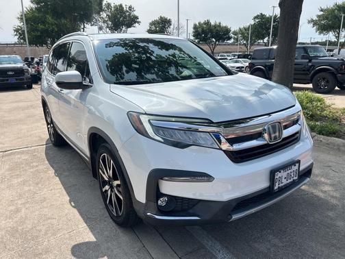 2020 Honda Pilot Touring 8-Passenger