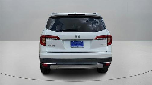 2020 Honda Pilot Touring 8-Passenger