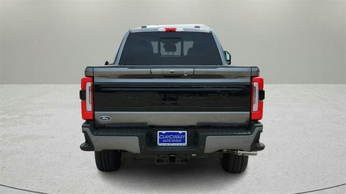 2025 Ford F-250 Platinum