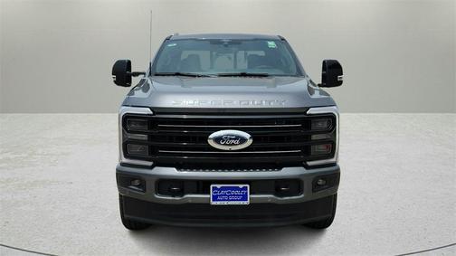 2025 Ford F-250 Platinum