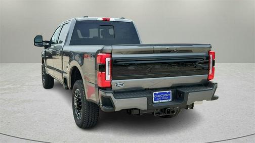 2025 Ford F-250 Platinum