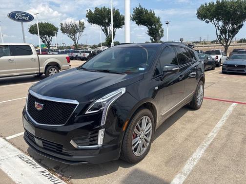 2025 Cadillac XT5 Sport