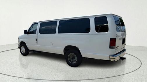 Oxford White 2012 Ford E350 Super Duty XLT