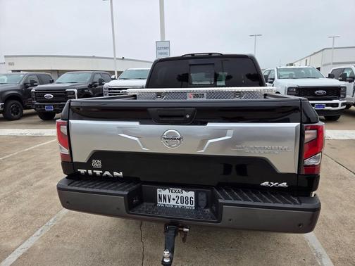 2020 Nissan Titan Platinum Reserve