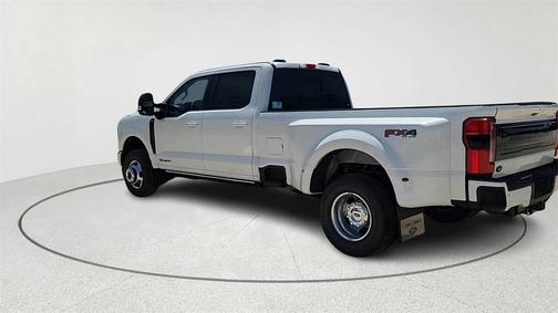 2025 Ford F-350 Platinum