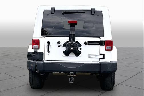 Bright White Clearcoat 2016 Jeep Wrangler Unlimited Sport