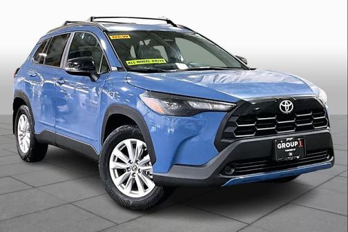 2026 Toyota Corolla Cross LE