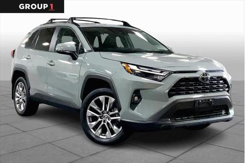 2023 Toyota RAV4 XLE Premium
