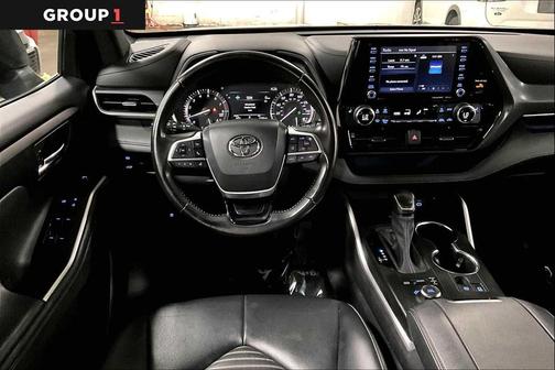 2022 Toyota Highlander XSE