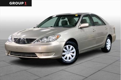 2005 Toyota Camry LE