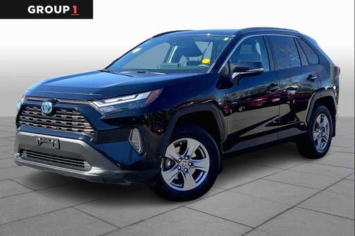 2022 Toyota RAV4 Hybrid XLE