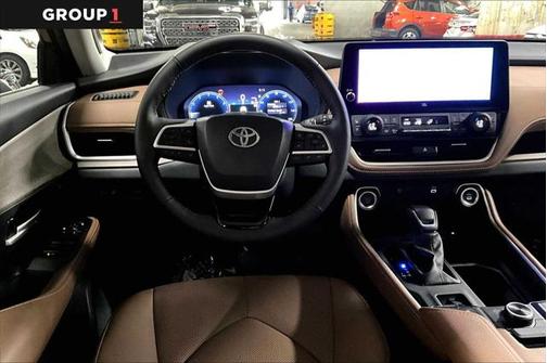 2024 Toyota Grand Highlander Platinum