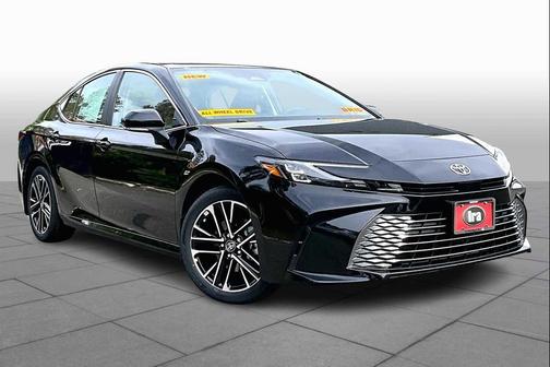 2025 Toyota Camry XLE