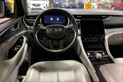 2023 Jeep Grand Cherokee L Overland