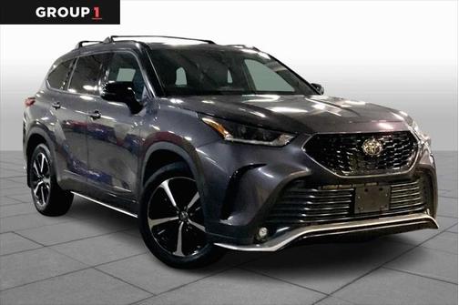 2022 Toyota Highlander XSE