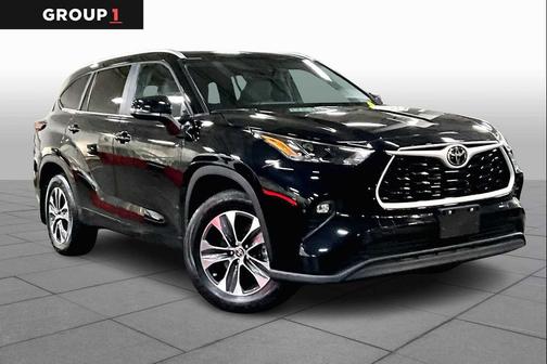 2024 Toyota Highlander XLE