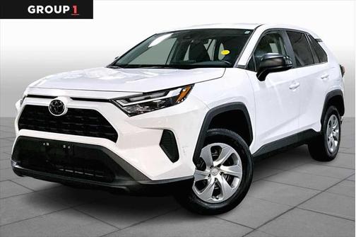 2023 Toyota RAV4 LE