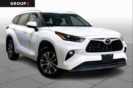 2024 Toyota Highlander XLE