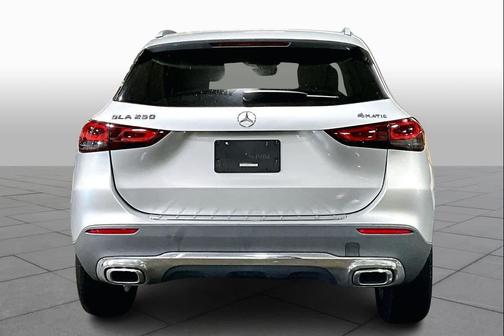 2021 Mercedes-Benz GLA 250 Base 4MATIC