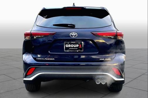 2026 Toyota Highlander XSE