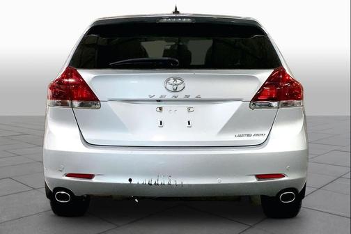 Classic Silver Metallic 2014 Toyota Venza Limited
