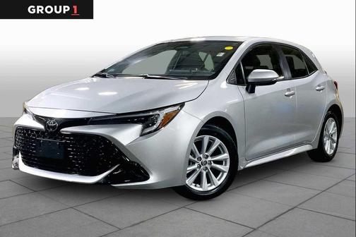 Classic Silver Metallic 2024 Toyota Corolla SE