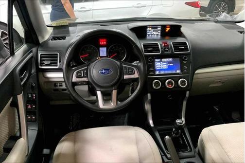 2017 Subaru Forester 2.5i