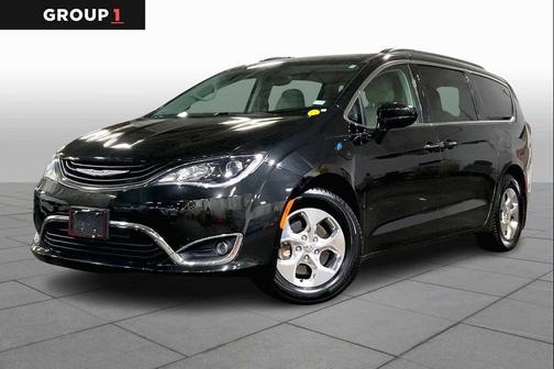 2019 Chrysler Pacifica Hybrid Touring Plus