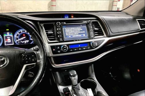 2016 Toyota Highlander Hybrid Platinum