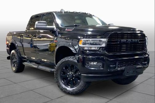 2019 RAM 2500 Laramie Crew Cab 4x4 6'4' Box