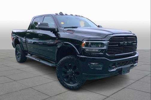 2019 RAM 2500 Laramie Crew Cab 4x4 6'4' Box