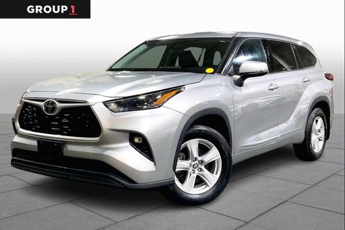 2022 Toyota Highlander LE