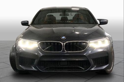 Singapore Gray Metallic 2019 BMW M5 Base