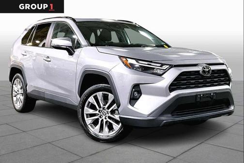 2022 Toyota RAV4 XLE Premium
