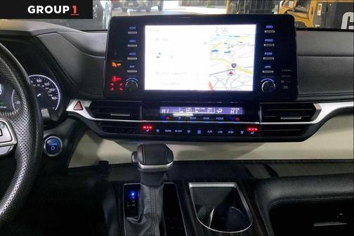 2022 Toyota Sienna Limited