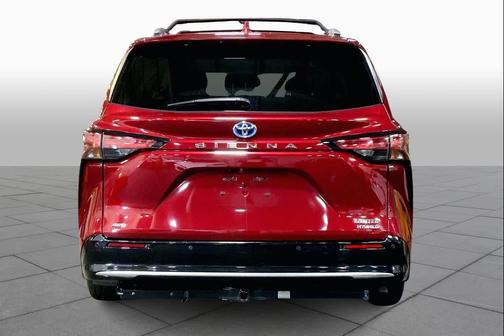 2022 Toyota Sienna Limited