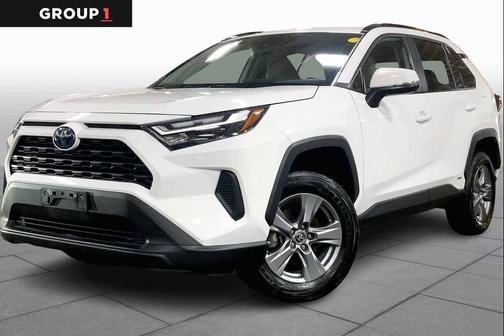 2022 Toyota RAV4 Hybrid XLE