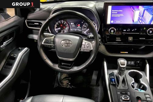 2023 Toyota Highlander XSE