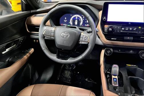 2025 Toyota Grand Highlander Hybrid Limited MAX