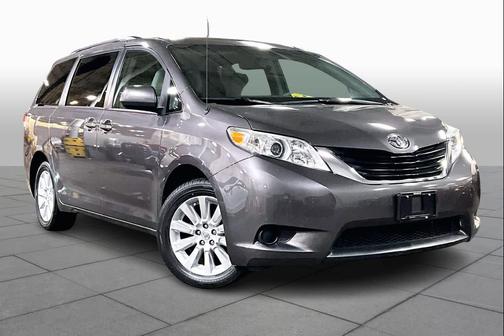 2012 Toyota Sienna LE