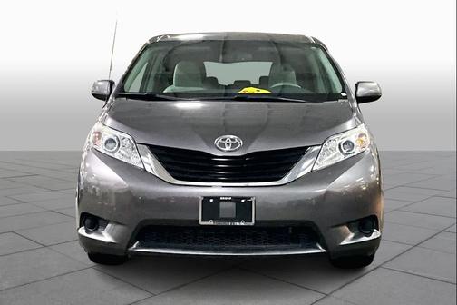2012 Toyota Sienna LE
