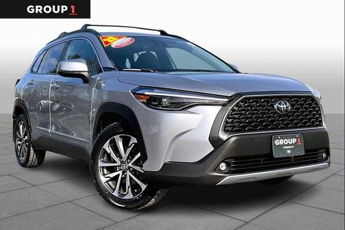 2022 Toyota Corolla Cross XLE