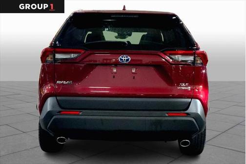 2020 Toyota RAV4 Hybrid XLE
