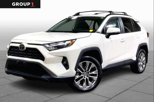 2022 Toyota RAV4 XLE Premium