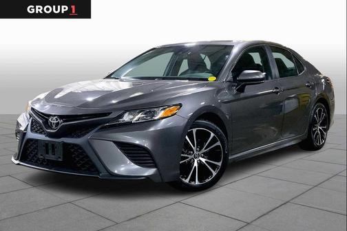 2019 Toyota Camry SE