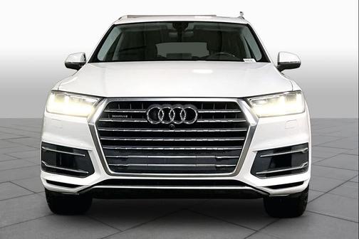 Glacier White Metallic 2019 Audi Q7 55 Premium Plus