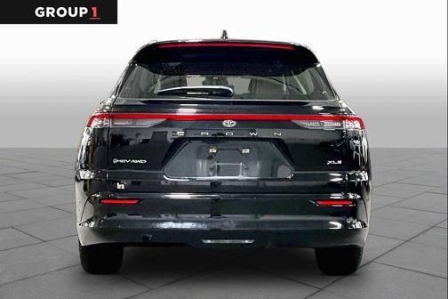 Black 2025 Toyota Crown Signia XLE