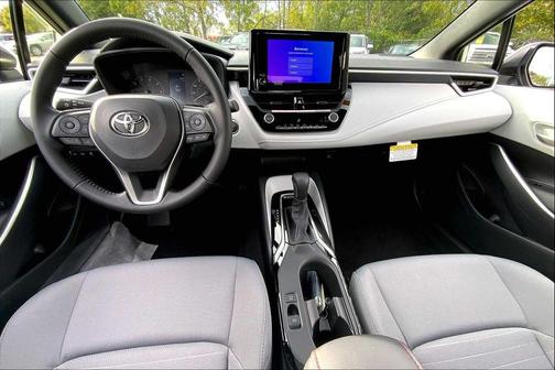 2025 Toyota Corolla Hybrid SE